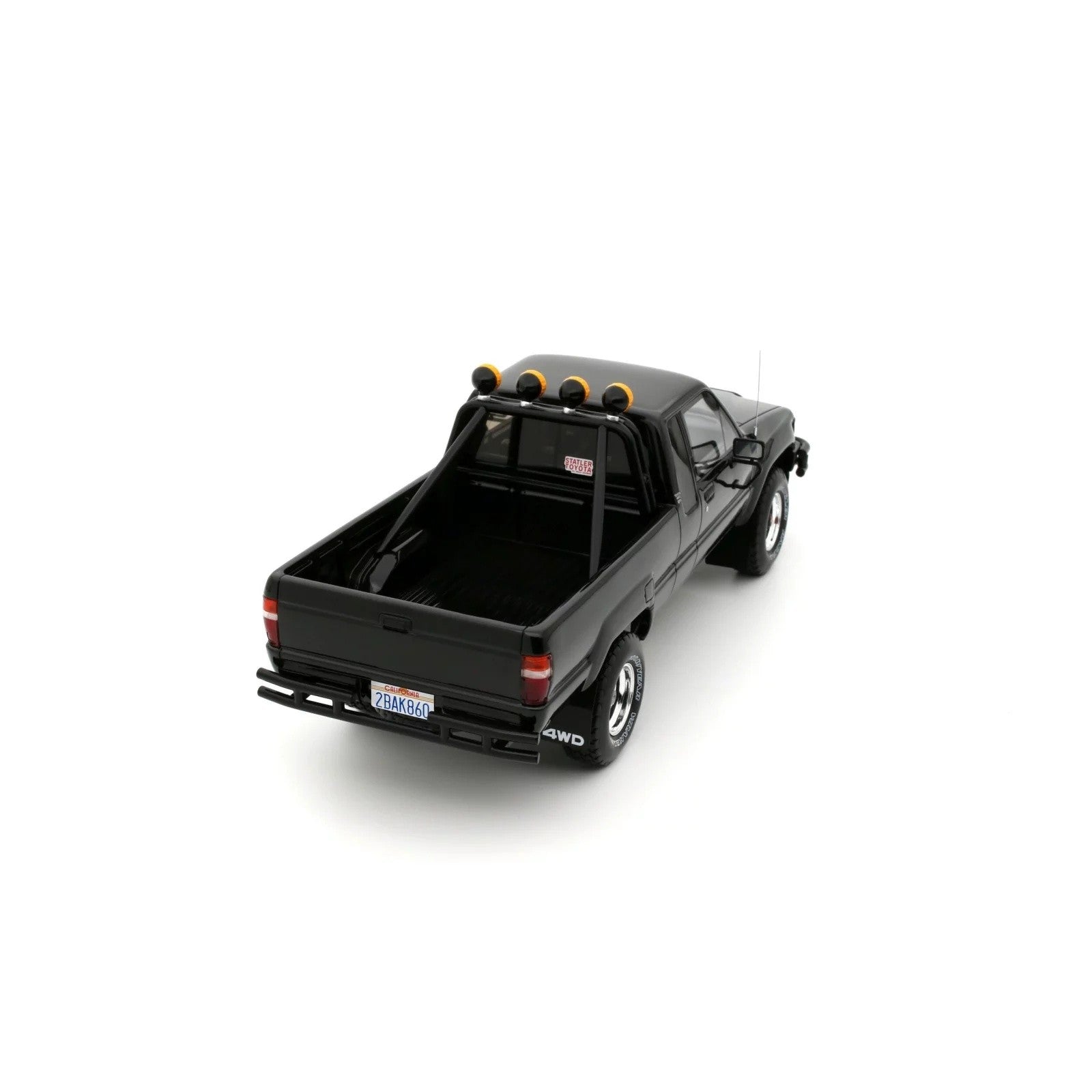 Toyota Hilux SR5 1985 Glossy Black 202 Pick up 1:18 - 91850