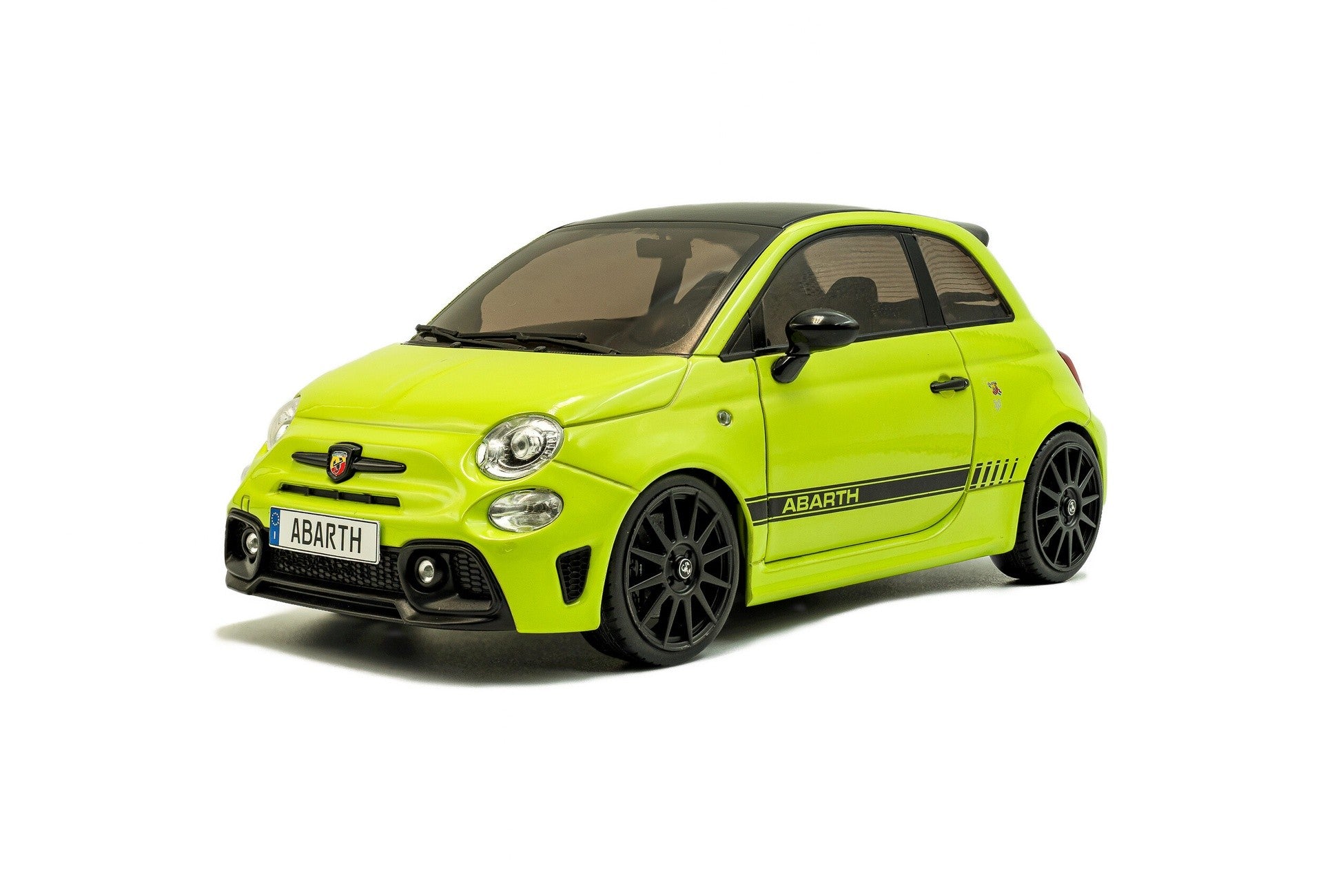 Fiat F595 Abarth 2023 Verde Adrenalina 1:18 - 91878