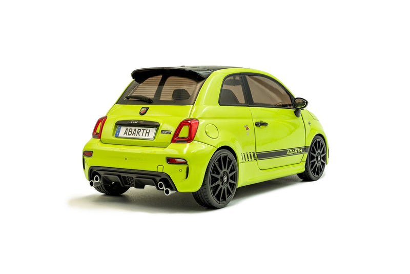 Fiat F595 Abarth 2023 Verde Adrenalina 1:18 - 91881