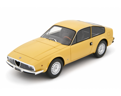 Alfa Romeo Giulia Coupé 1600 GT Junior Zagato 1972 Giallo Zagato 1:18 - 92063