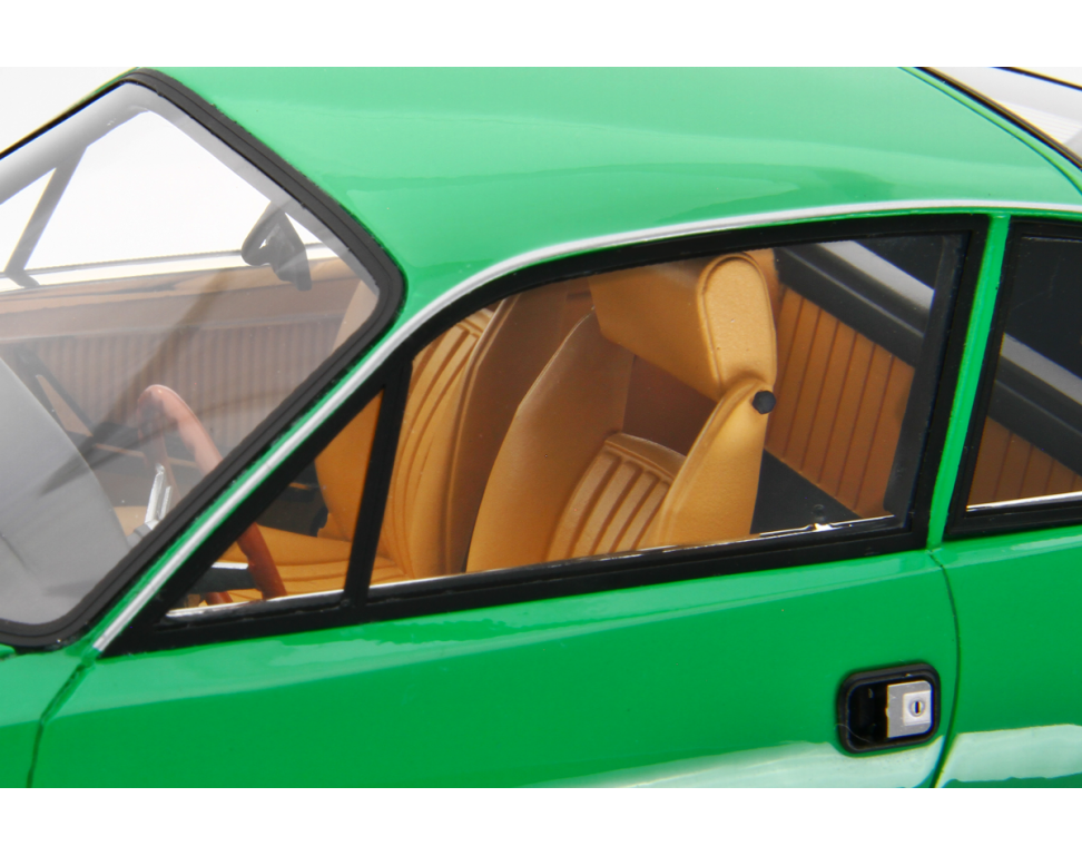 Alfa Romeo Giulia Coupé 1600 GT Junior Zagato 1972 Verde 1:18 - 92088