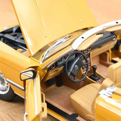 Mercedes-Benz 450 SL 1975 Cayenne Orange 1:18 - 92231