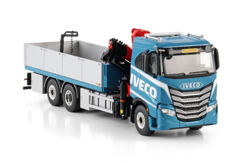 Iveco S-Way Low Riged Flatbed 6X2 With Palfinger PK 24.001 SLD 5 1:50 - 92245