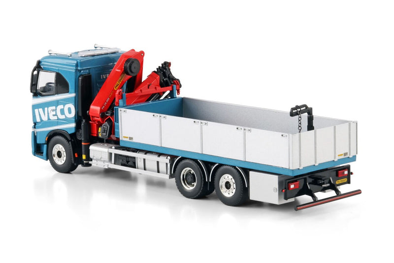 Iveco S-Way Low Riged Flatbed 6X2 With Palfinger PK 24.001 SLD 5 1:50 - 92246