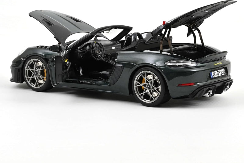 Porsche 718 Spyder RS Pack Weissach 2023 Forestgreenmetallic 1:18 - 92299