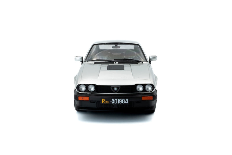 Alfa Romeo GTV6 1984 Silver Metallic 1:18 - 92417