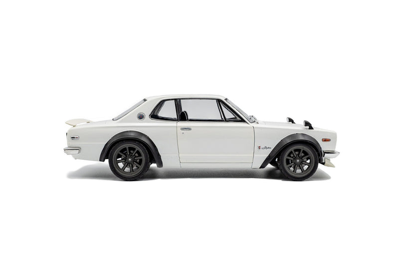 Nissan Skyline (C10) 1970 "Hakosuka" Solido Works White 1:18 - 92520