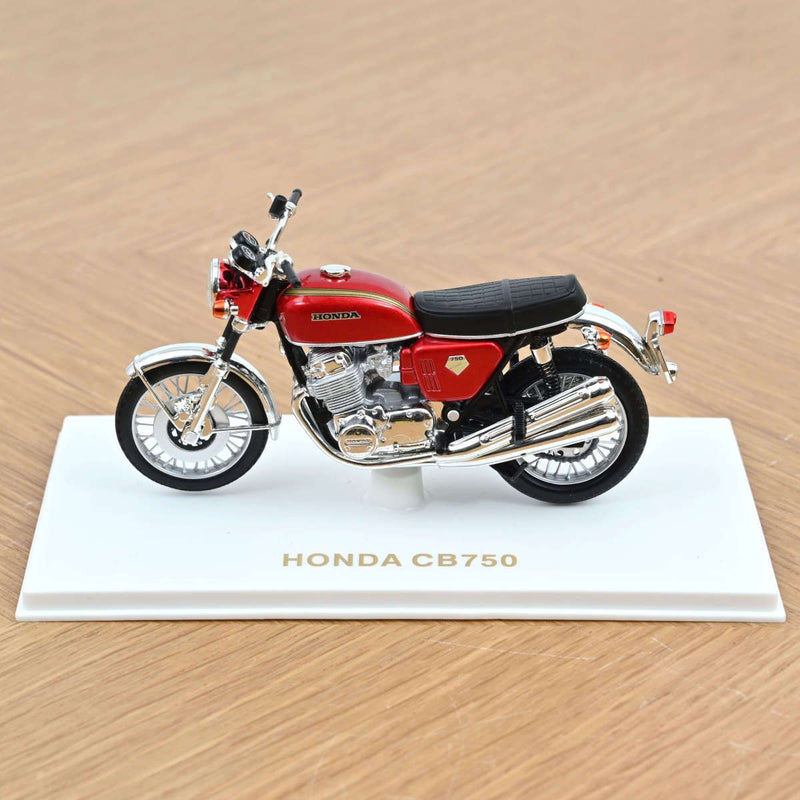Honda CB750 1969 Red Metallic 1:18 - 92523