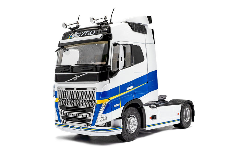 Volvo Trucks FH16 Globetrotter XL Goteborg Edition 1:24 - 92525