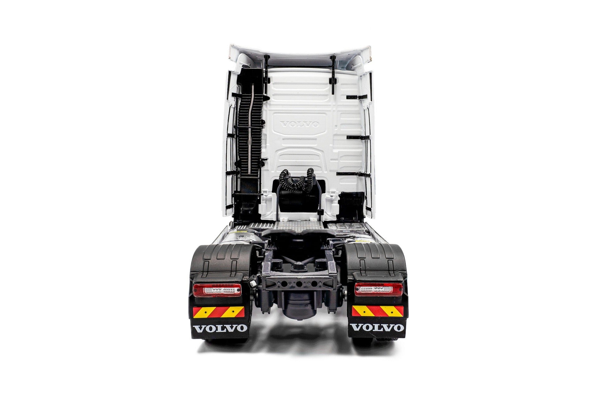 Volvo Trucks FH16 Globetrotter XL Goteborg Edition 1:24 - 92527