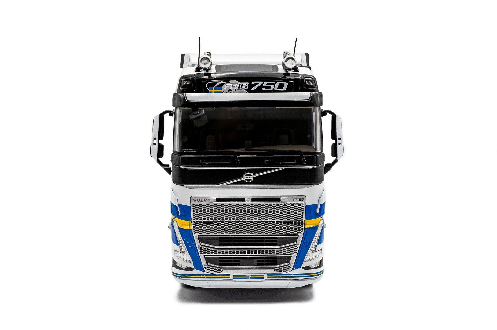 Volvo Trucks FH16 Globetrotter XL Goteborg Edition 1:24 - 92530