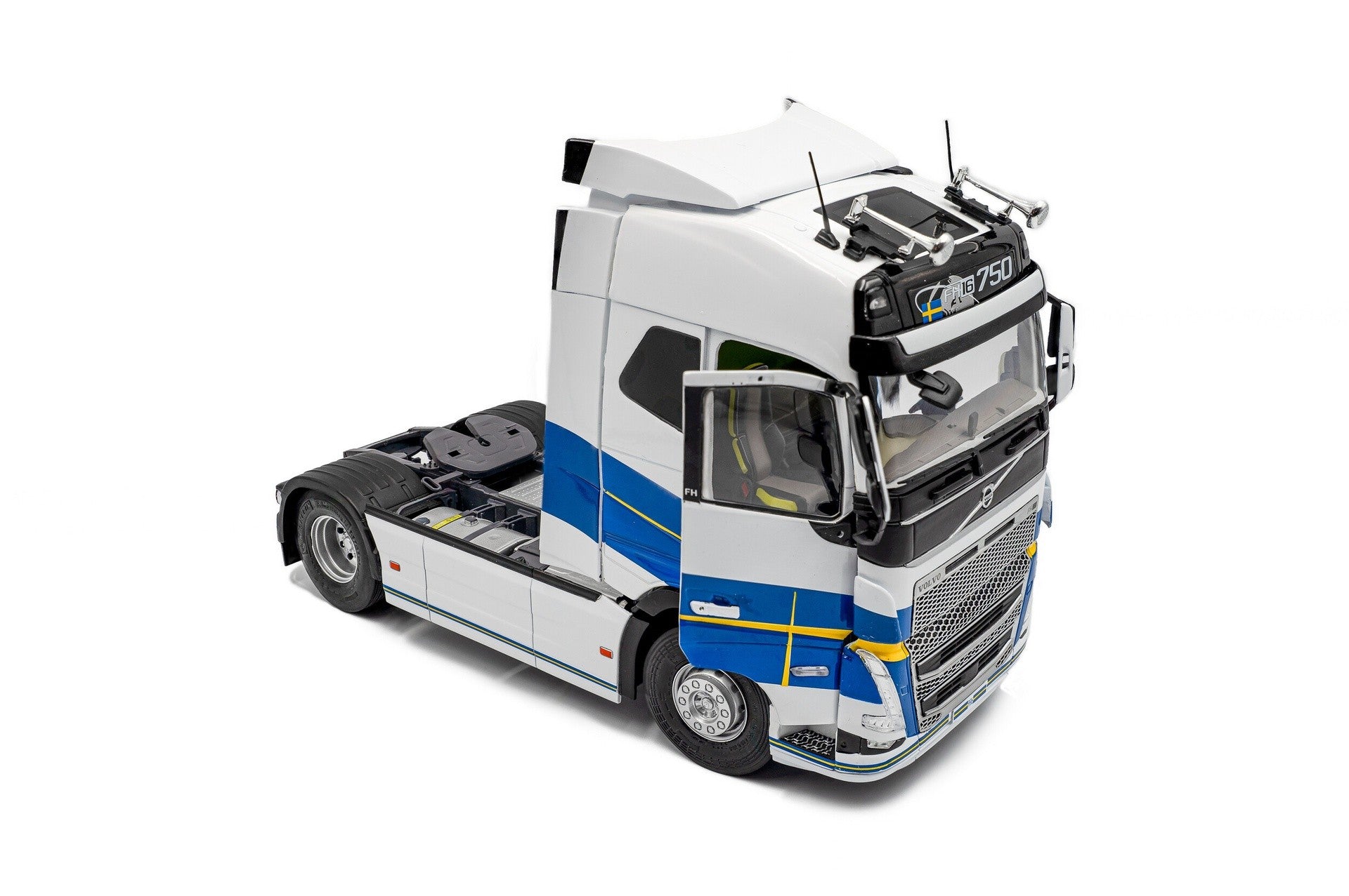 Volvo Trucks FH16 Globetrotter XL Goteborg Edition 1:24 - 92532