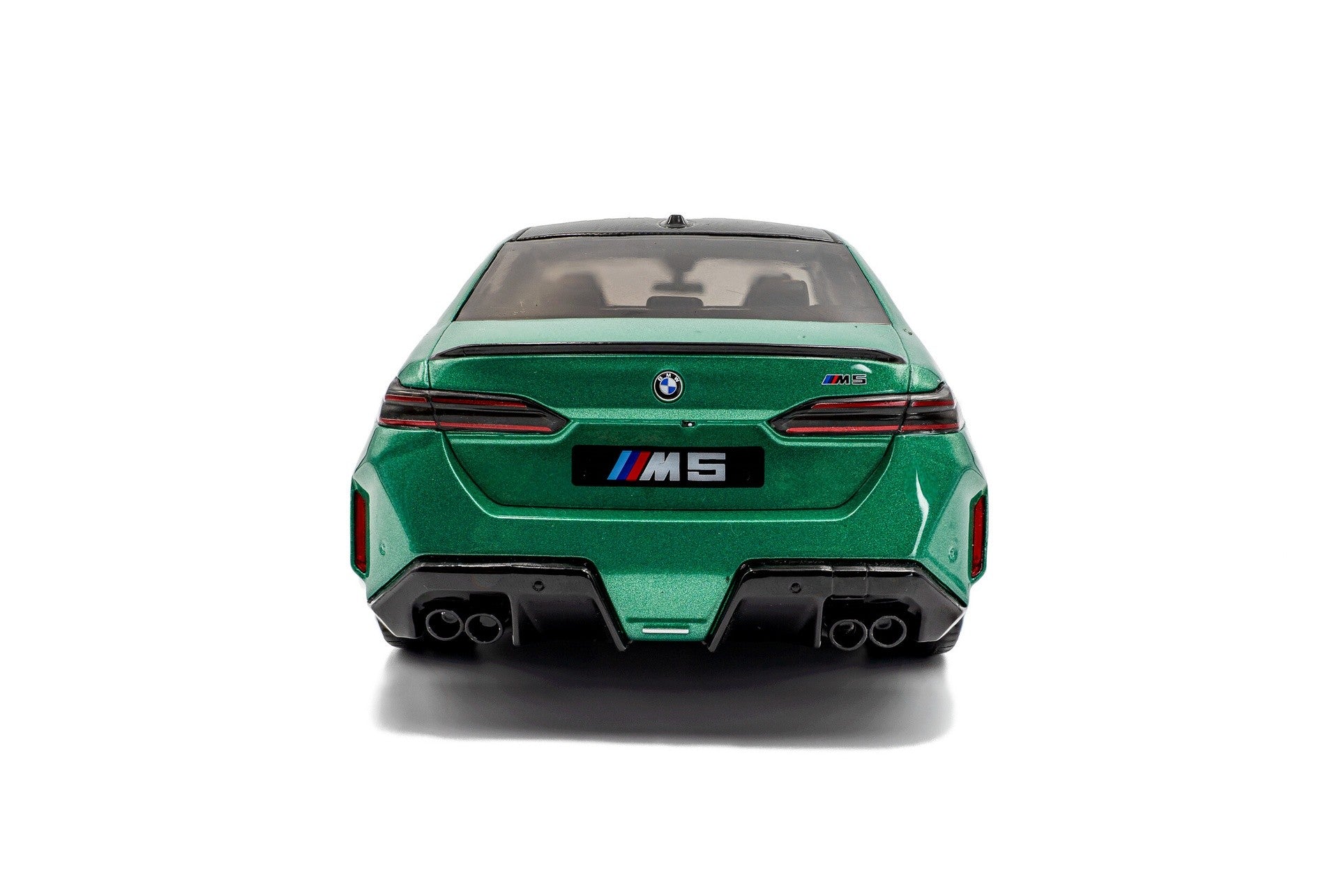 BMW M5 (G90) M 2025 Isle of Man Green Metallic 1:18 - 92556