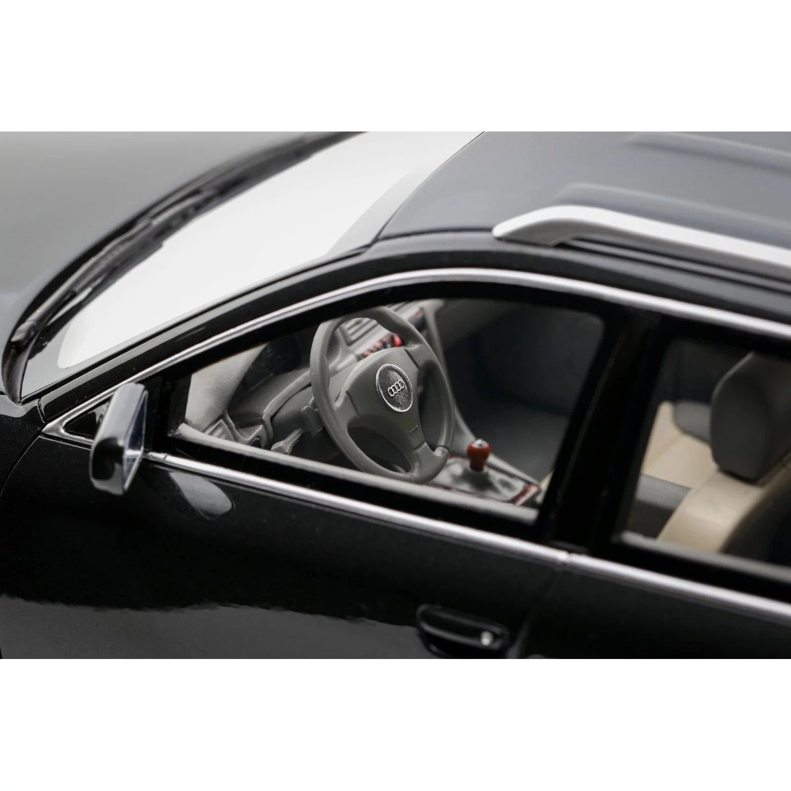 Audi A6 C6 All Road 2000 Brilliant Black 1:18 - 92689