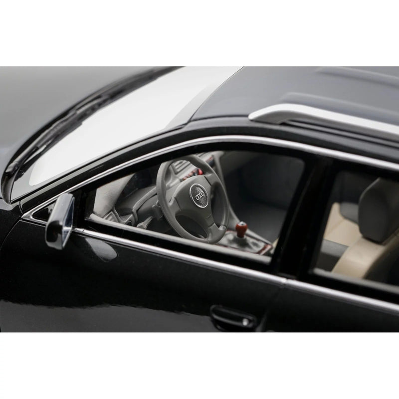 Audi A6 C6 All Road 2000 Brilliant Black 1:18 - 92689