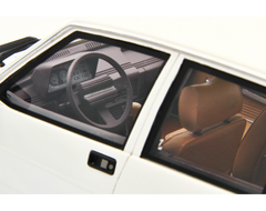 Alfa Romeo Giulietta 1.6 - 1.8 1980 Bianco Capodimonte 1:18 - 92729