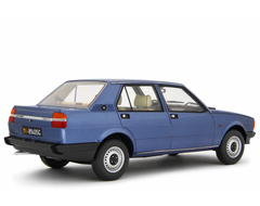 Alfa Romeo Giulietta 1.6 - 1.8 1980 Blu Pervinca 1:18 - 92735