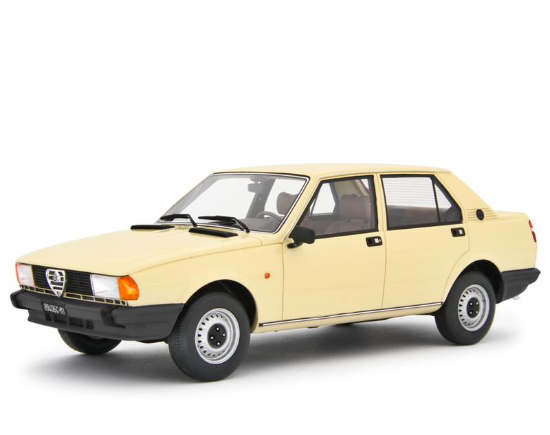 Alfa Romeo Giulietta 1.6 - 1.8 1980 Avorio 1:18 - 92745