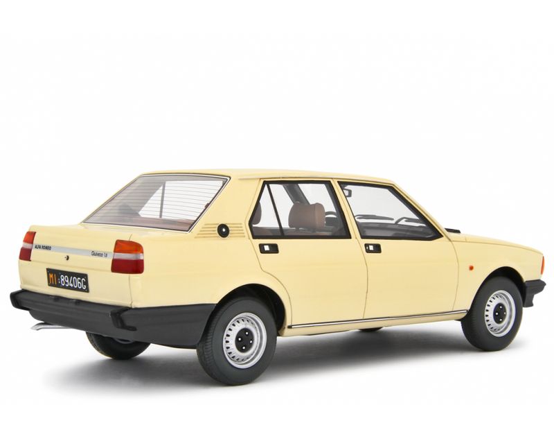 Alfa Romeo Giulietta 1.6 - 1.8 1980 Avorio 1:18 - 92746