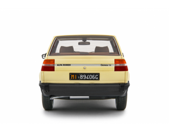 Alfa Romeo Giulietta 1.6 - 1.8 1980 Avorio 1:18 - 92750