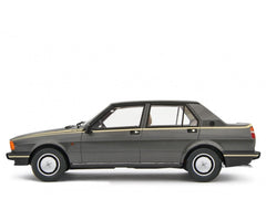 Alfa Romeo Giulietta 2.0 Super 1981 Grigio Nube 1:18 - 92762