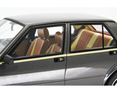 Alfa Romeo Giulietta 2.0 Super 1981 Grigio Nube 1:18 - 92766