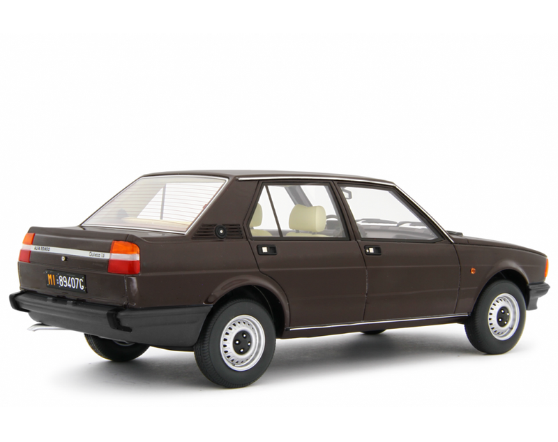 Alfa Romeo Giulietta 1.6 - 1.8 1980 Marrone Testa di Moro 1:18 - 92784