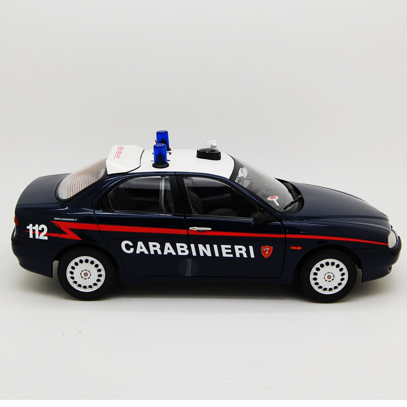 Alfa Romeo Alfa 156 2.0 Twin Spark 1997 Carabinieri 1:18 - 92804