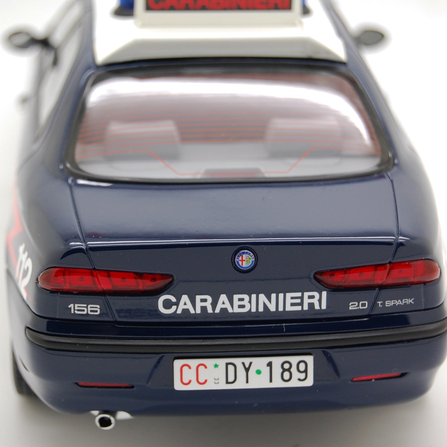 Alfa Romeo Alfa 156 2.0 Twin Spark 1997 Carabinieri 1:18 - 92808
