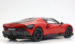 Alfa Romeo 33 Stradale 2025 Arancio Metallizzato con Teca 1:18 - 92875