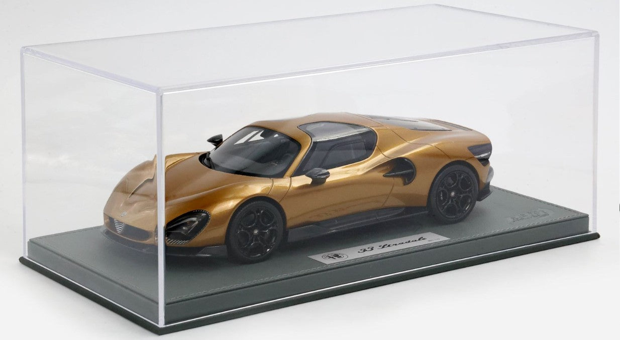 Alfa Romeo 33 Stradale 2025 Ocra interni Nero con Teca 1:18 - 92903