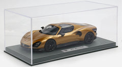 Alfa Romeo 33 Stradale 2025 Ocra interni Nero con Teca 1:18 - 92903