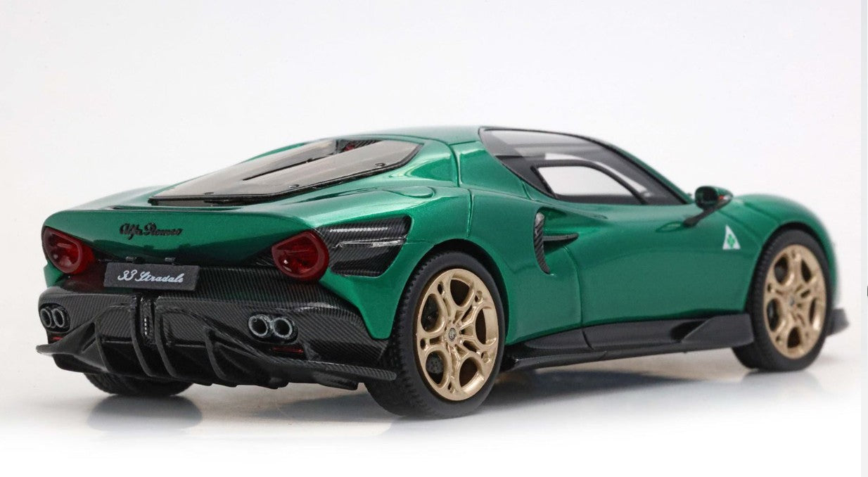Alfa Romeo 33 Stradale 2025 Verde Monteal 1:43 - 92905