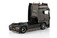 MAN TGX GX 4X2 Premium Line Dutch Commander 1:50 - 93065