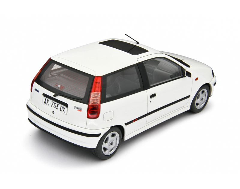 Fiat Punto GT 1400 2° serie 1996 Bianco 1:18 - 93093