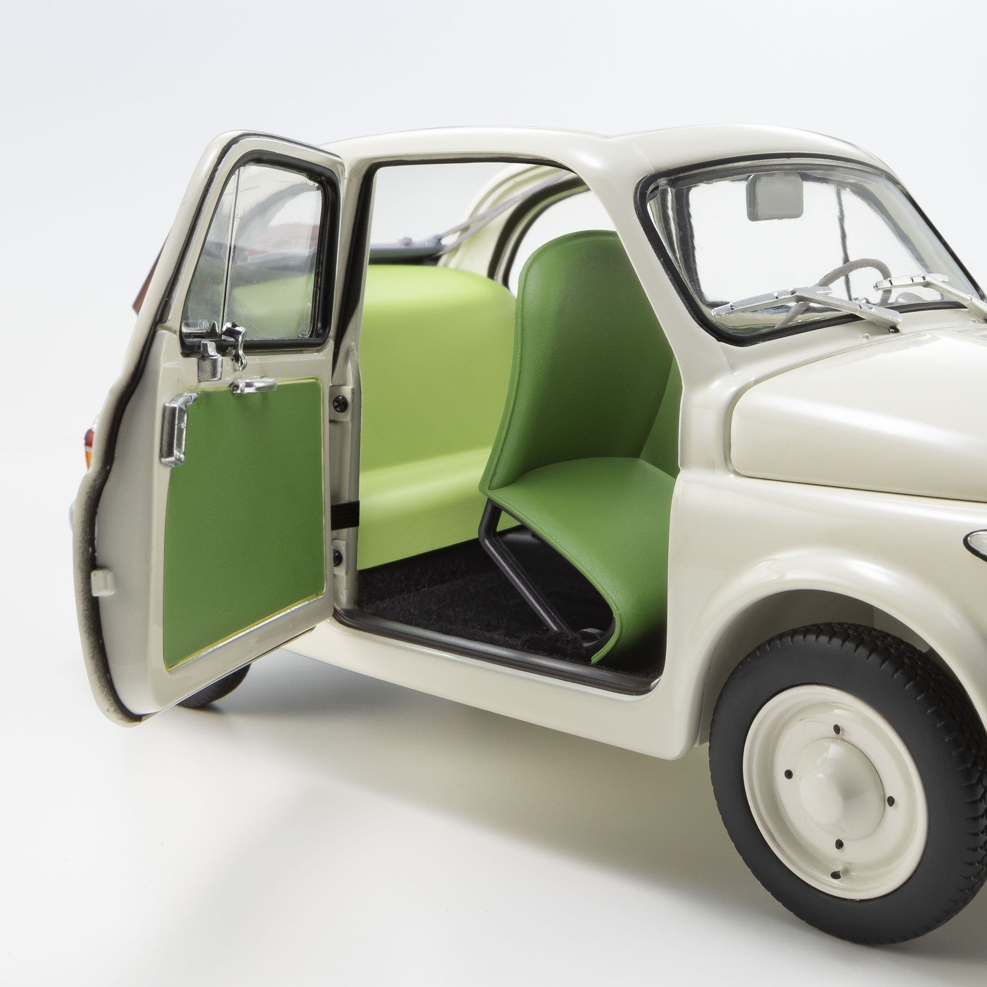 Fiat Nuova 500 Accessoriata Avorio 1:18 - 93186