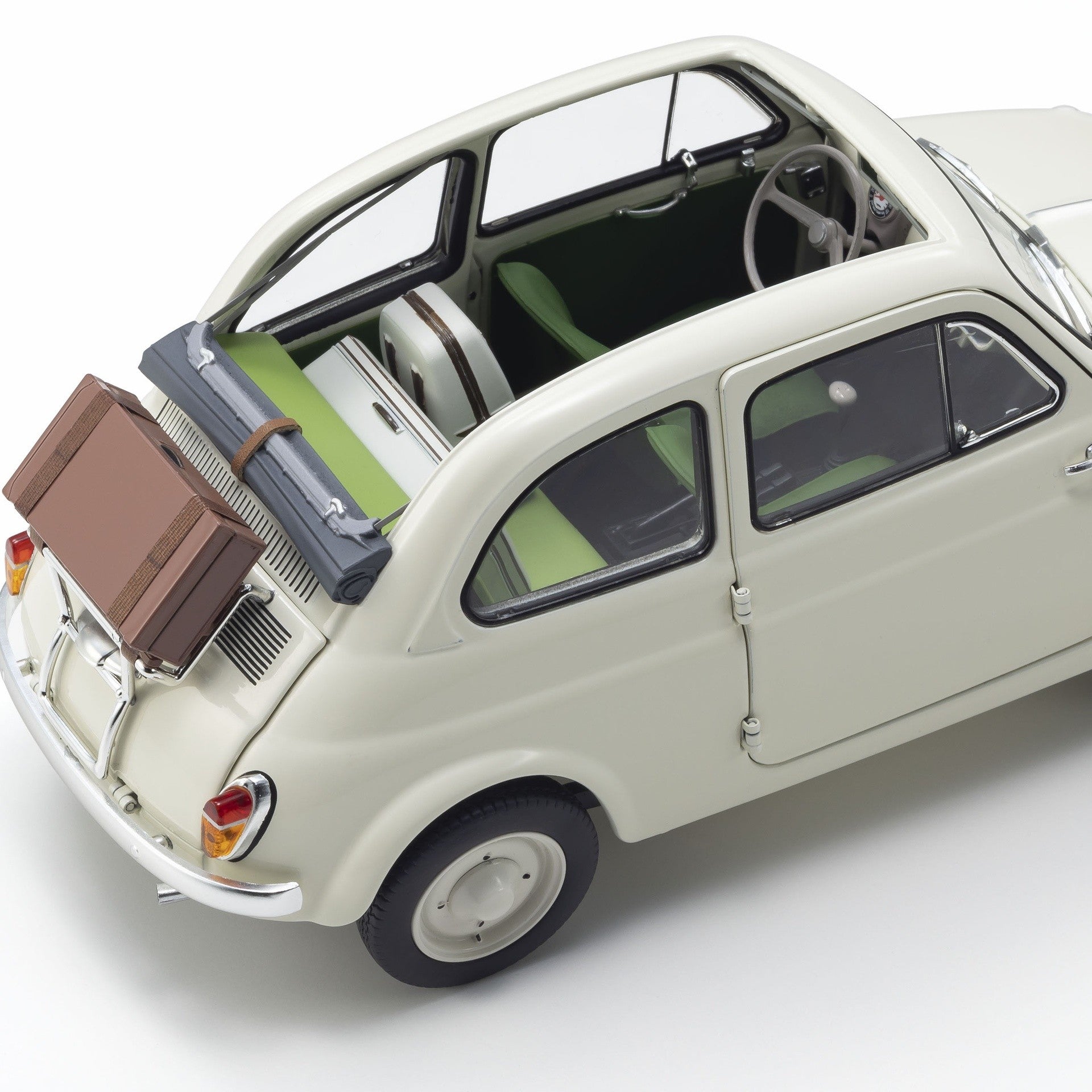 Fiat Nuova 500 Accessoriata Avorio 1:18 - 93189