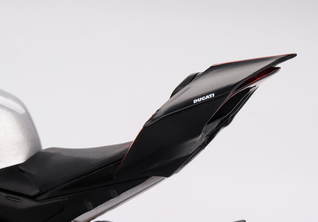 Ducati Panigale V4 SP2 2022 Black scala 1:12 - 93672