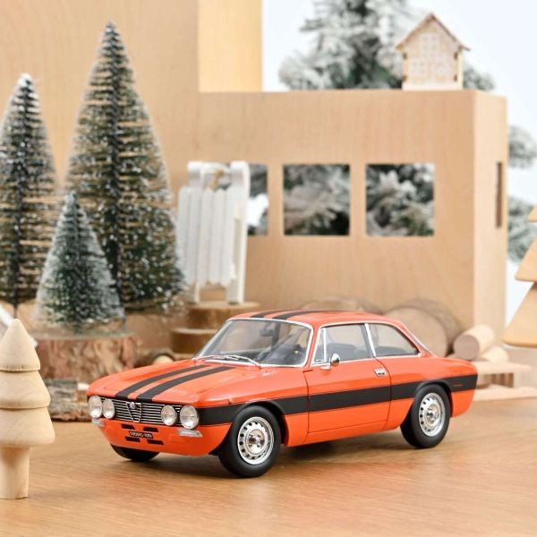 Alfa Romeo 2000 GTV 1973 Orange Black 1:18 - 93907
