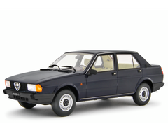 Alfa Romeo Giulietta 1.6 - 1.8 1980 Blu Olandese 1:18 - 94052