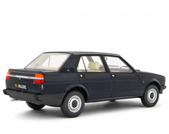 Alfa Romeo Giulietta 1.6 - 1.8 1980 Blu Olandese 1:18 - 94053