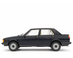 Alfa Romeo Giulietta 1.6 - 1.8 1980 Blu Olandese 1:18 - 94054