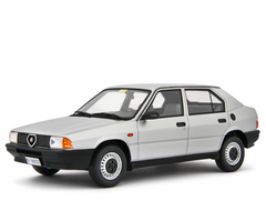 Alfa Romeo 33 1.3S Edizione 1985 Grigio Metallizzato 1:18 - 94083