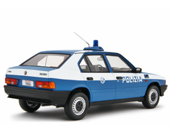 Alfa Romeo 33 1.5 Quadrifoglio Verde 1985 Polizia 1:18 - 94100