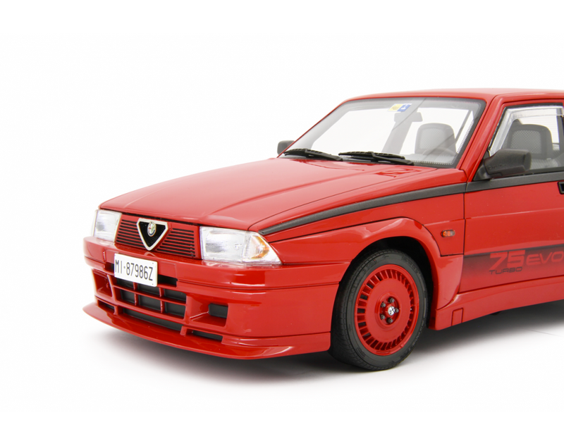 Alfa Romeo Alfa 75 1.8i 1987 Turbo Evoluzione 1:12 - 94232