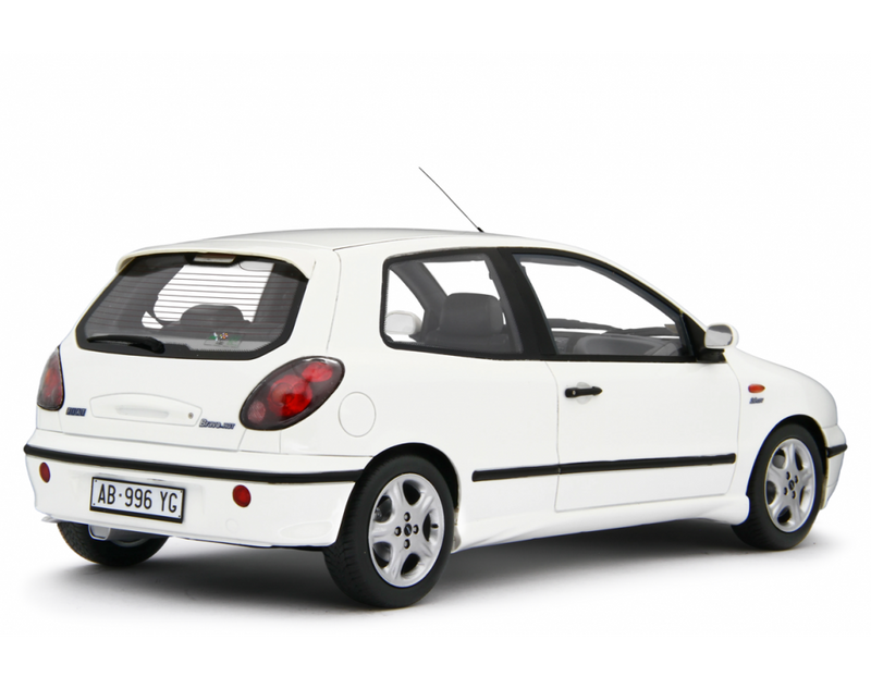 Fiat Bravo 2.0 HGT 1995 Bianco 1:18 - 94268