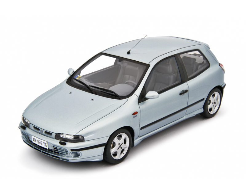 Fiat Bravo 2.0 HGT 1995 Grigio Sassi 1:18 - 94303