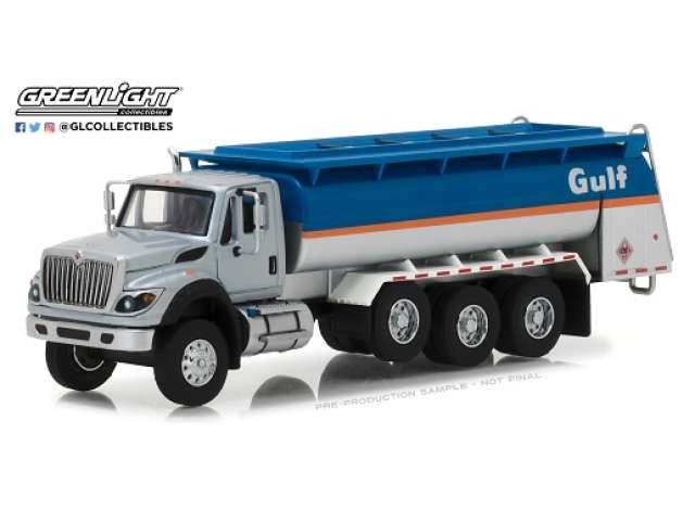 International WorkStar Tanker Truck "Gulf Oil" 1:64 - 9467