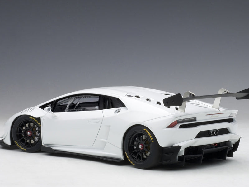 Lamborghini Huracan Super Trofeo 2015 bianco isis/ white 1:18 - 957