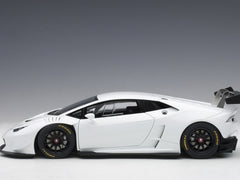 Lamborghini Huracan Super Trofeo 2015 bianco isis/ white 1:18 - 958